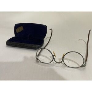 Vintage Wire Rim Eyeglasses Glasses W/case